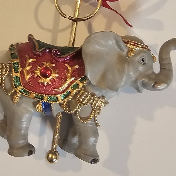 Carousel LION ELEPHANT RABBIT/ HARE Hanging Christman Ornaments 3 pieces - Picture 7 of 10